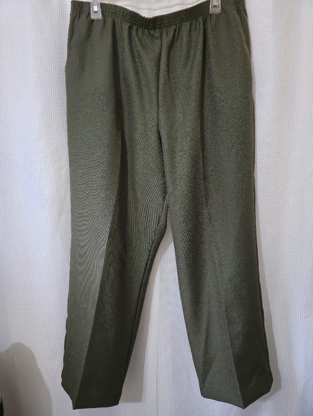 New Alfred Dunner Elastic Waist Dress Pants in Olive Green